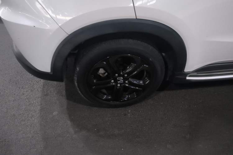 Used Honda XR-V 2021 220TURBO CVT Comfort Version Exterior 5