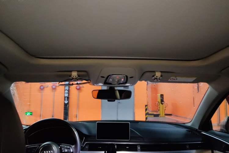 Used Audi A4L 2018 30th Anniversary Edition 40 TFSI Fashion Model