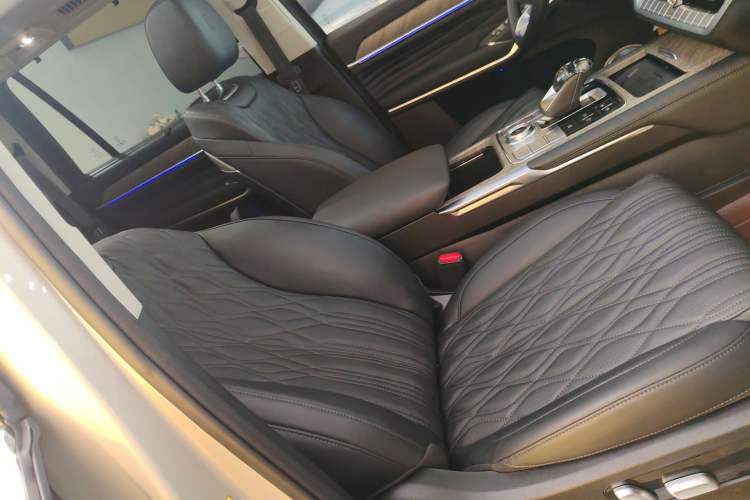 Used Tank 500 2023 3.0T Business Edition "Creation" Style 5 Seats Right Front Seat