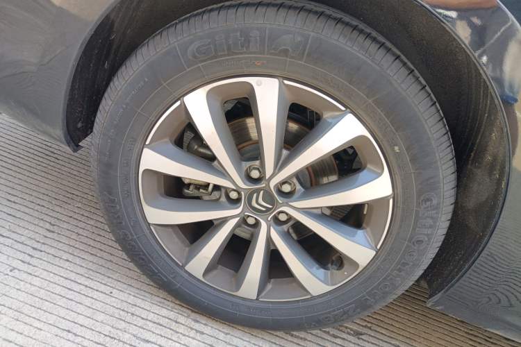 Used Citroen C6 2022 400THP Co-Creation Edition