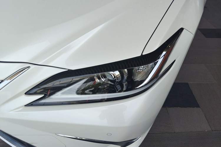 Used Lexus ES 2023 200 Excellence Edition Left Front Headlight