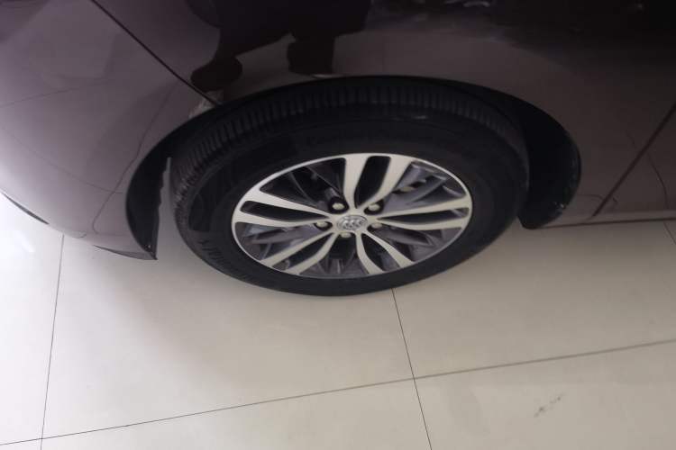 Used Buick GL8 2017 ES 28T Luxury Model China V Standard
