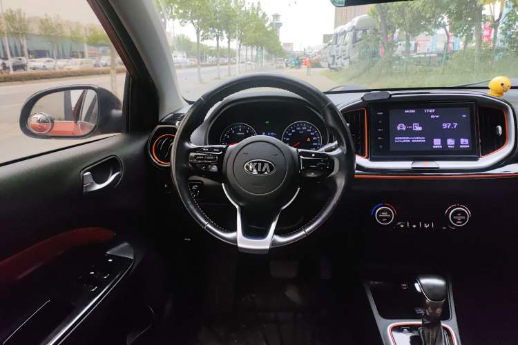 Used Kia kx1 Stonic 2019 1.4L Automatic Sport Edition China VI