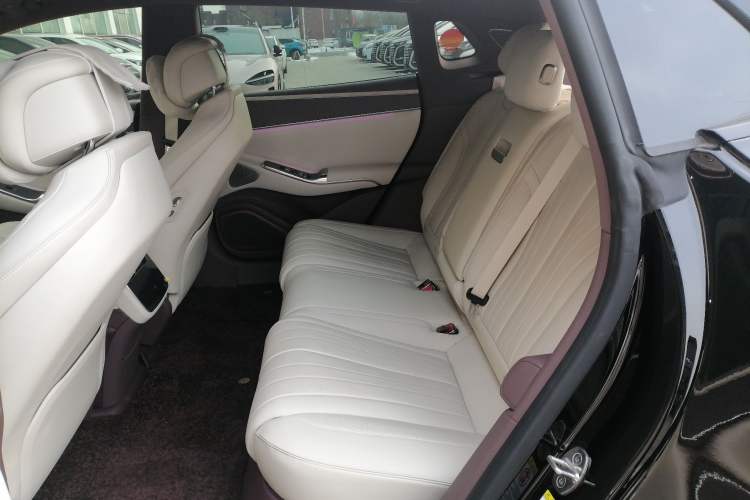 Used Denza Z9GT 2024 1100 Four-Wheel Drive Ultra Version Left Rear Seat