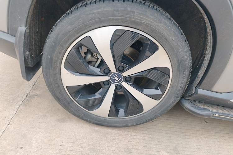 Used BYD Song PLUS New Energy 2021 DM-i 110KM Flagship Model Exterior 5