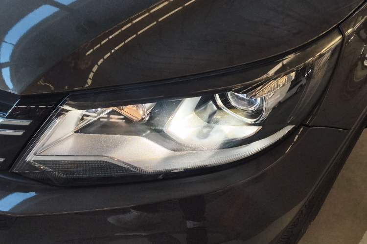 Used Volkswagen Tiguan 2016 280TSI Automatic Two-Wheel-Drive Silk Road Style Edition
