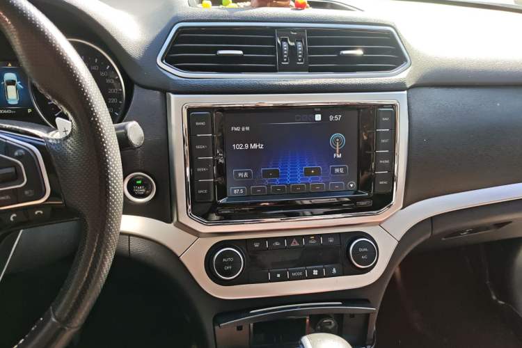 Used Haval H6 Coupe 2016 Blue Label 1.5T Automatic Two-Wheel Drive Urban Model
