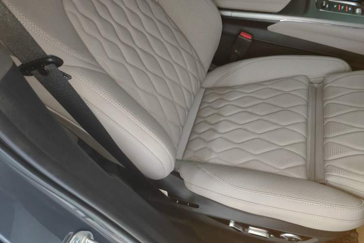 Used BYD Tang New Energy 2024 EV Champion Edition 600KM Deluxe Model
