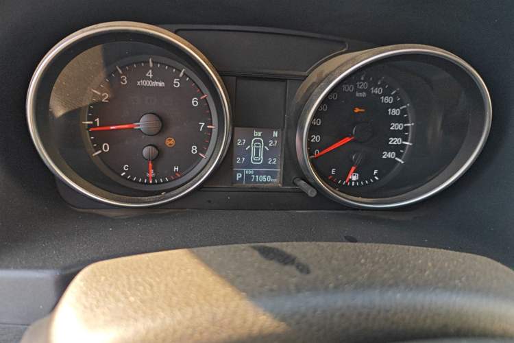 Used Haval M6 2019 1.5T DCT Two-Wheel Drive Elite Version China VI Standard Odometer Close Up