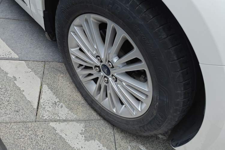 Used Ford Taurus 2015 EcoBoost 245 Fashion Edition
