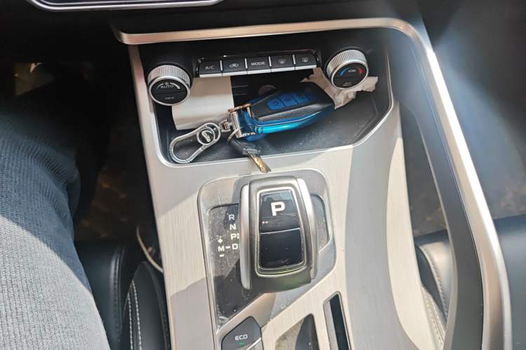 Used Geely Auto Coolray 2019 260T DCT Knight China VI Standard