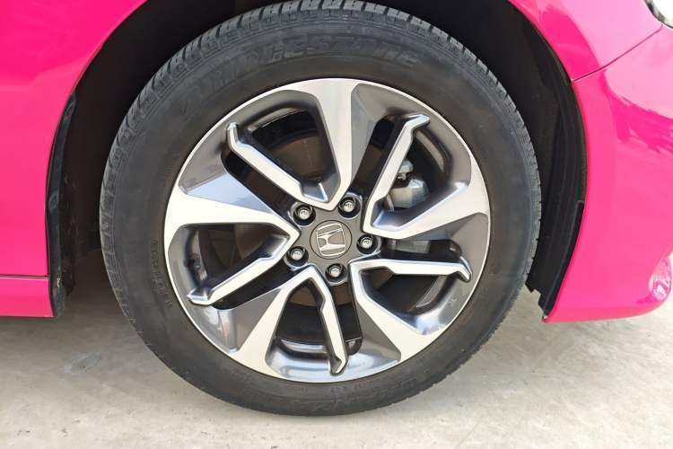 Used Honda Inspire 2019 260TURBO Elegant Edition China VI Emission Standard Right Front Wheel Hub