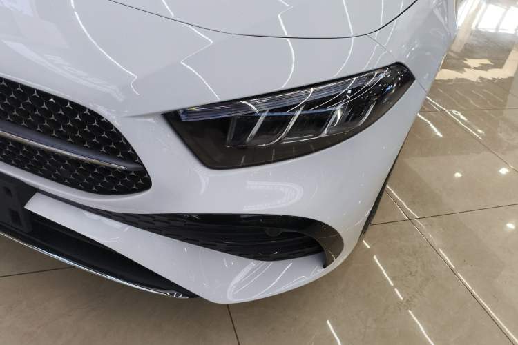 Used Mercedes-Benz A-Class 2025 A 200 L Fashion Model Left Front Headlight