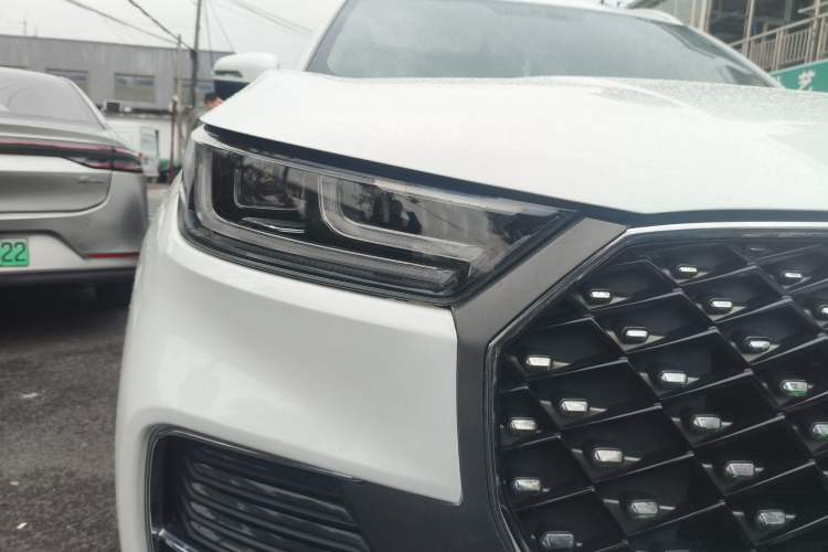 Used Chery Tiggo 8 PLUS 2022 Kunpeng Edition 390TGDI DCT Passion Version