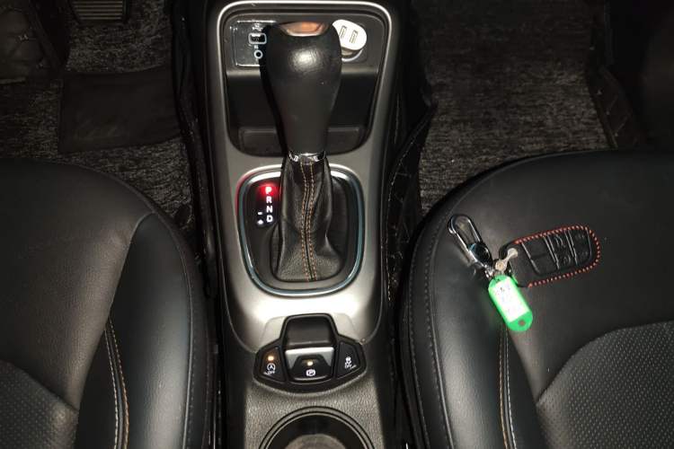 Used Jeep Compass 2017 200T Automatic Family Edition
