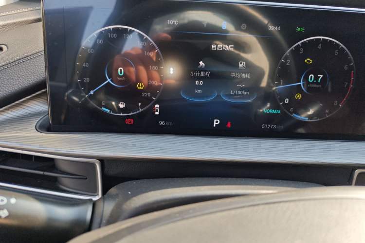 Used Chery Tiggo 8 PLUS 2022 290TGDI DCT Luxury Edition
