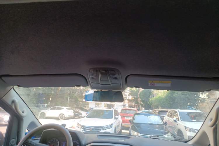 Used JAC Refine M4 2019 Business & Travel Series 2.0L Manual Comfort Model China V Standard