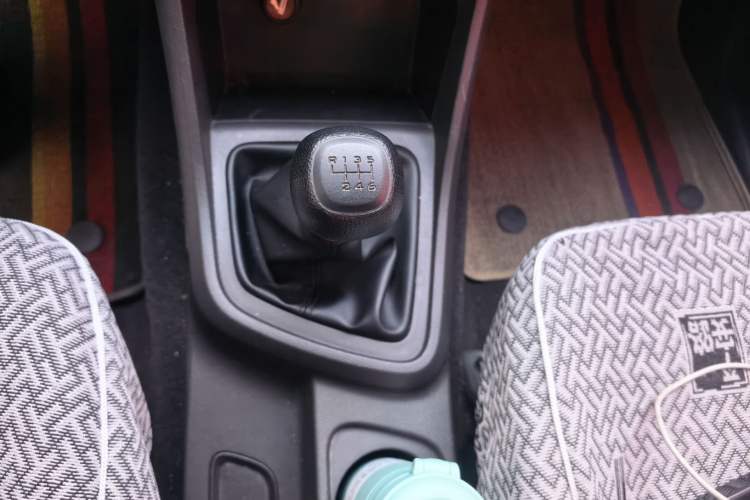 Used Wuling Hongguang V 2019 1.5L Jingqu Version China VI LAR Gear Lever