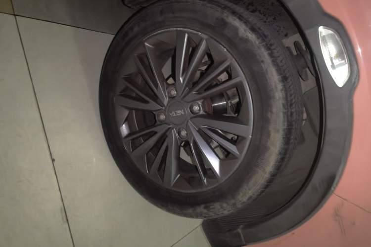 Used NETA V 2021 Witch Edition Right Front Wheel Hub