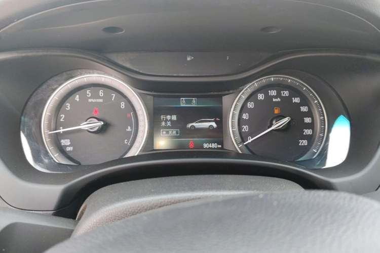 Used Buick GL6 2018 18T 6-Seater Prestige Model Instrument Cluster