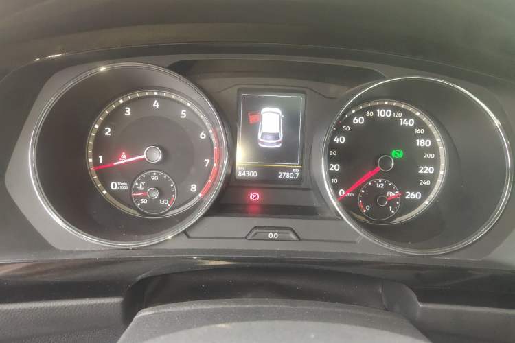 Used Volkswagen Tiguan L 2019 330TSI Automatic Two-Wheel Drive Smart Luxury Version China VI Standard