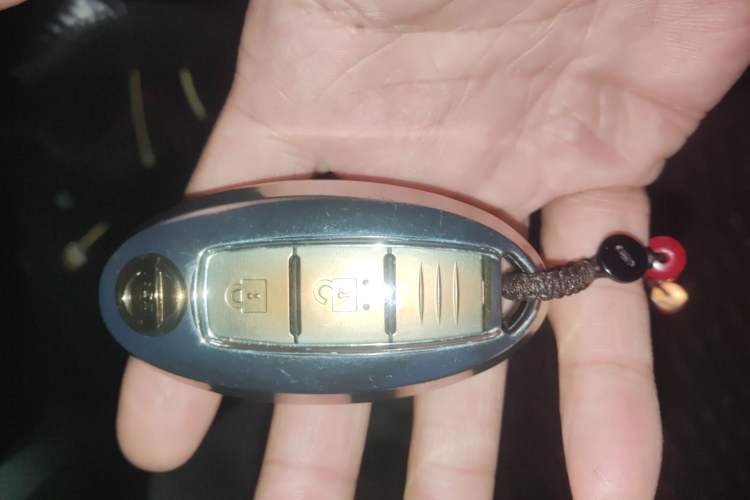 Used Nissan X-Trail 2020 2.0L XL Premium CVT 2WD SmartConnect Luxury Edition Vehicle Key