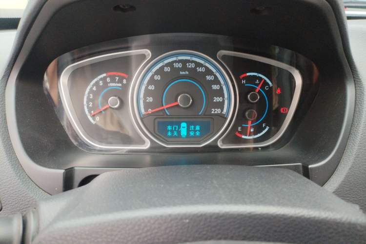 Used Haima S7 2015 Revised Version 2.0L Manual – Zongcheng Edition
