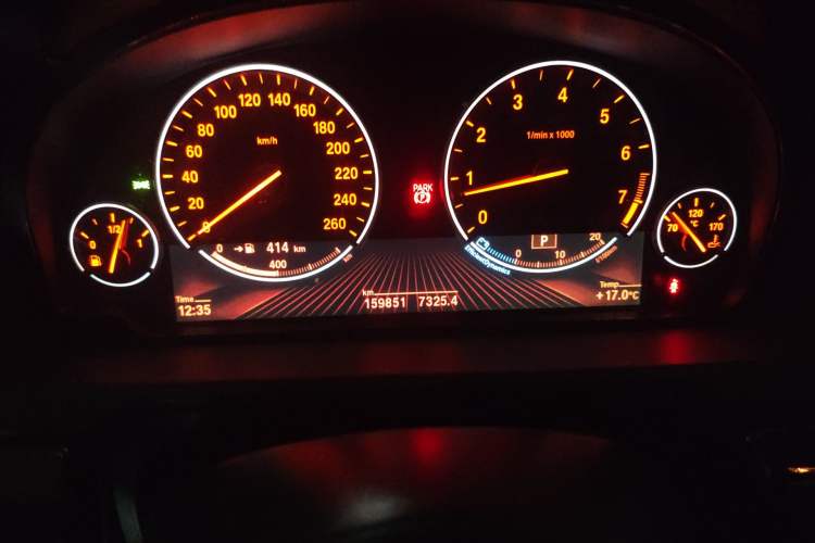 Used BMW 5 Series GT 2015 528i Leading Model