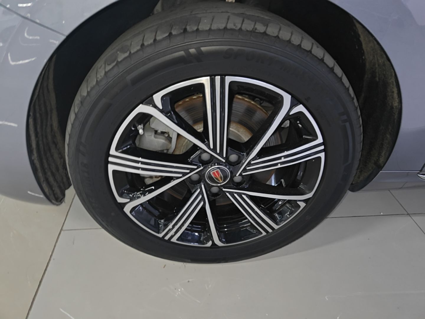 Hongqi H5 PHEV 2025 170 Super Hybrid Version — снимка 10
