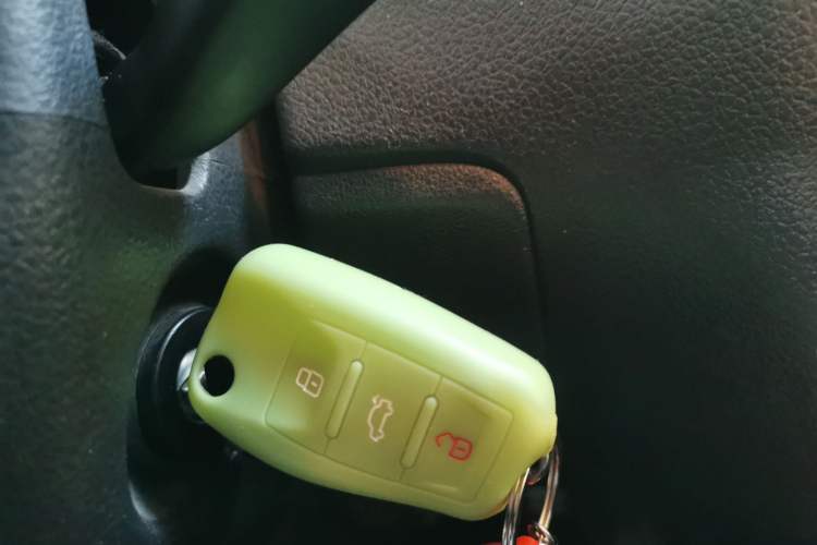 Used Volkswagen Polo 2013 1.6L Automatic Luxury Edition
