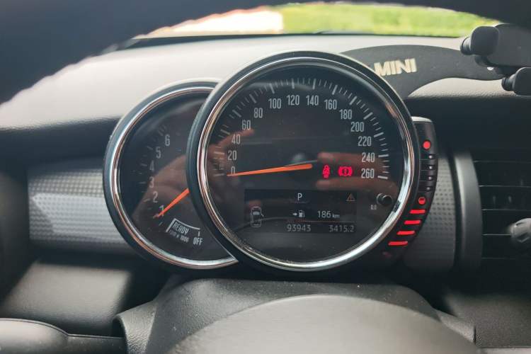 Used MINI 2015 1.5T COOPER Fun Five-Door Edition