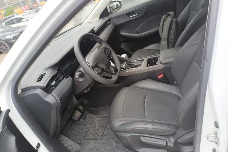 Used Roewe i5 2023 1.5L CVT Luxury Edition