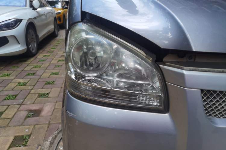 Used BAIC Weiwang 306 2011 1.3L Comfort version 7 seats
