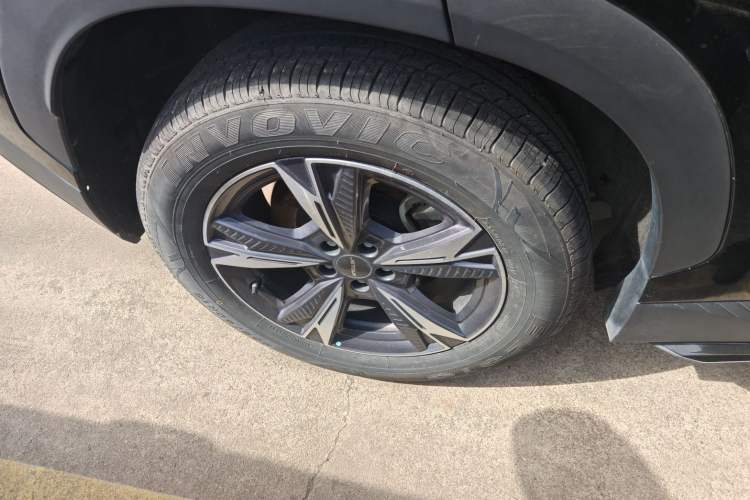 Used JETOUR Dashing 2024 1.5T DCT Starlight Shine Pro Edition
