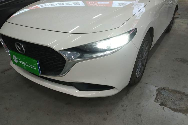 Used Mazda Mazda 3 Axela 2021 2.0L Automatic Zhiqing Edition
