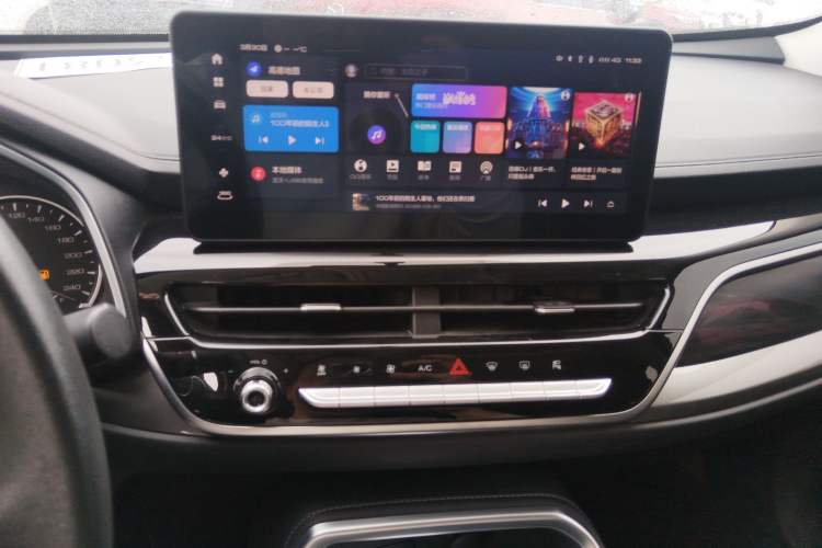 Used Haval H6 2023 National Trend Edition 1.5T Automatic Urban Version Audio And AC Panel