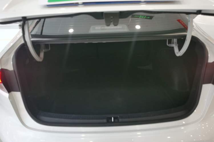 Used Toyota Levin 2021 Dual-Engine 1.8H E-CVT Luxury Edition Trunk