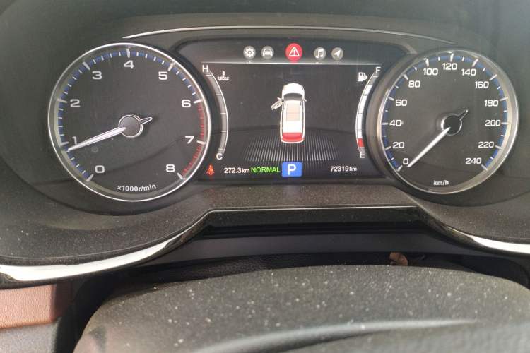 Used GAC Trumpchi GS8 2017 320T Two-Wheel Drive Luxury Smart Connectivity Version (7 Seats)
