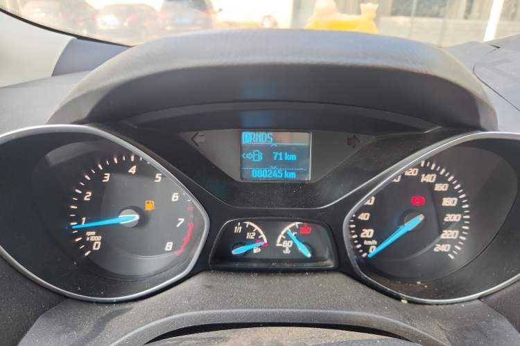 Used Ford Kuga 2015 1.5L GTDi Two-Wheel-Drive Comfort Model
