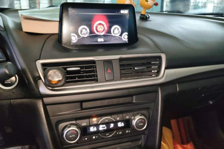 Used Mazda Mazda 3 Axela 2017 Sedan 1.5L Automatic Luxury Model Emission Standard China V