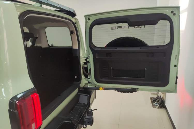 Used Tank 300 2023 2.0T Iron Rider 02
