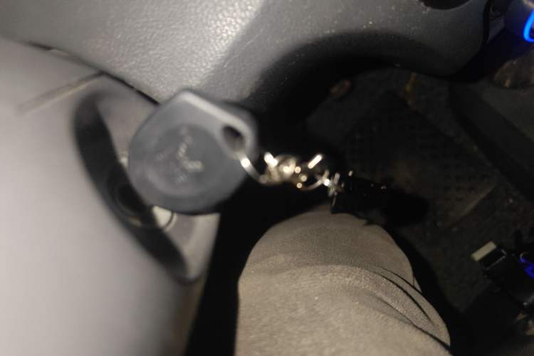 Used Dongfeng Xiaokang K05S 2016 1.2L Practical Version DK12-10 Vehicle Key