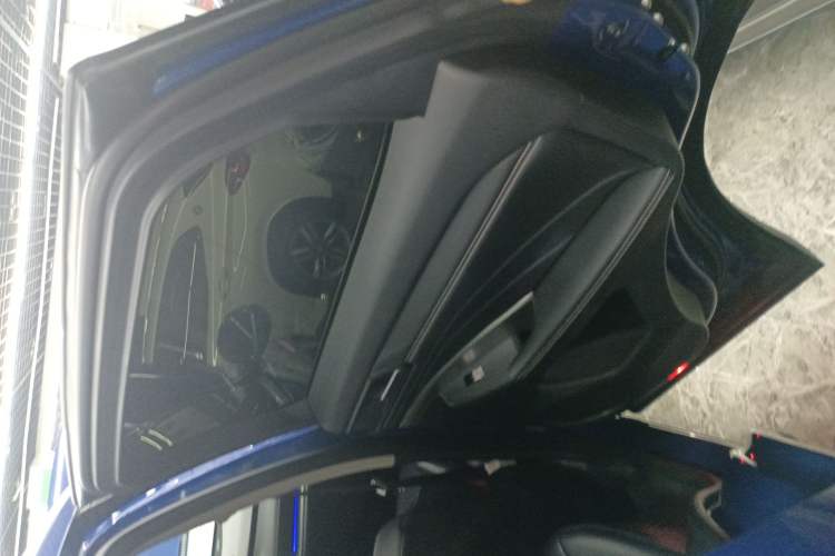 Used Wey VV6 2018 2.0T Two-Wheel Drive Flagship Version China V Standard