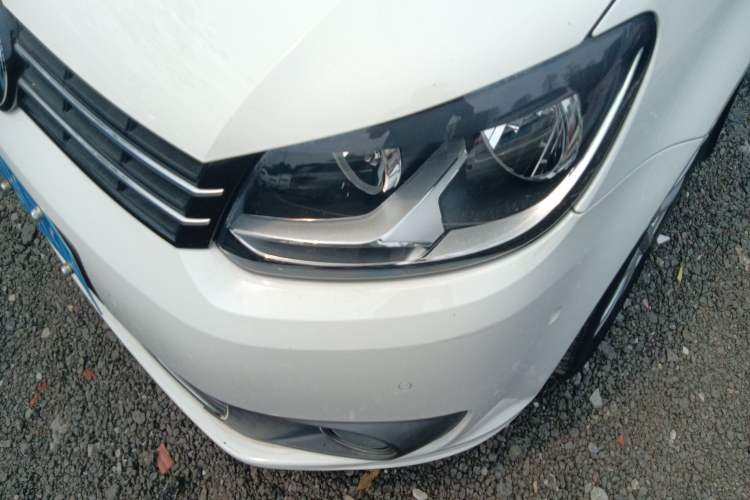 Used Volkswagen Touran 2013 1.4T DSG Smart Edition 7-Seater Left Front Headlight