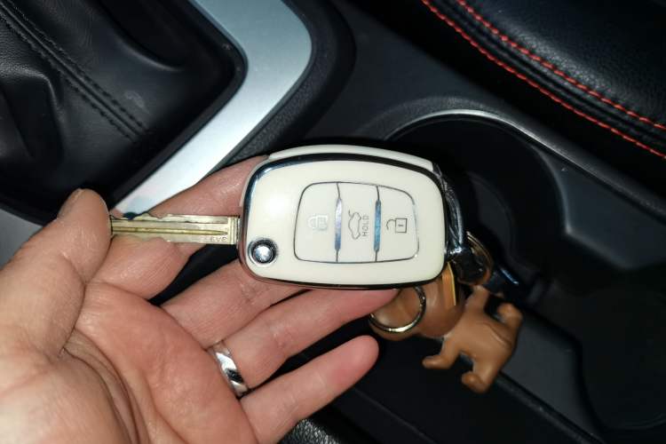 Used Hyundai Elantra (6th Generation / Lingdong) 2016 1.6L Automatic ZhiXuan – Elite Version
