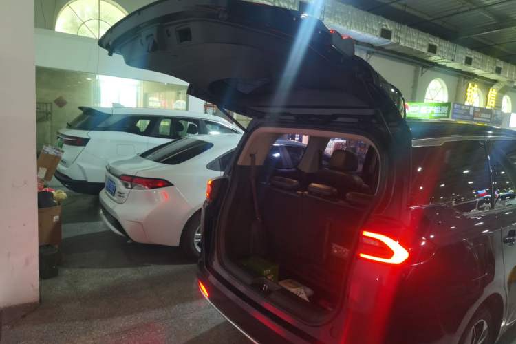 Used GAC Trumpchi M6 2021 PRO 270T DCT Luxury Edition