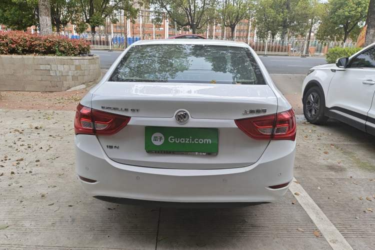 Used Buick GT 2015 15N Automatic Elite Version
