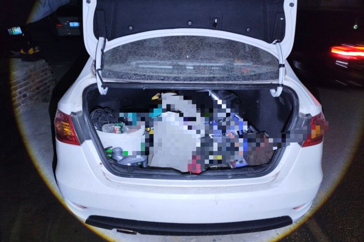 Used Brilliance H530 2011 1.6L Manual Luxury Model Trunk