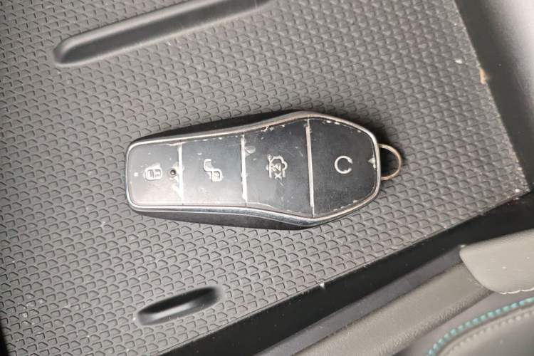 Used BYD Qin L 2025 DM-i Smart Drive 80KM Leading Model
