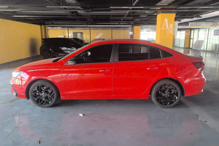 Used Roewe i5 2021 1.5T GT DCT Sonic Edition